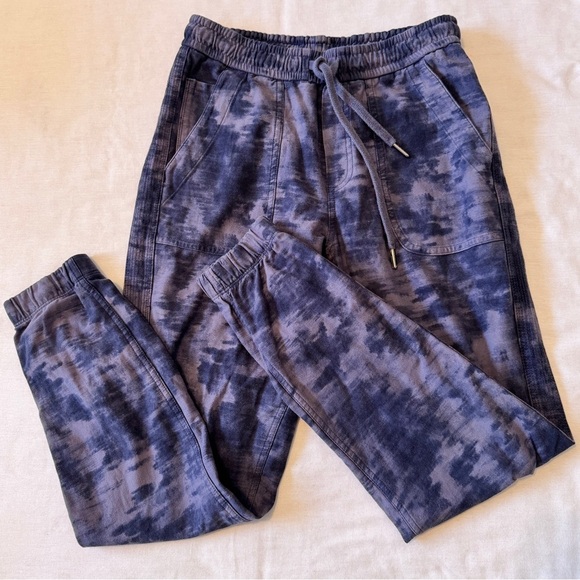 Athleta 2 Farallon Printed Jogger ~ Elastic Waist Athleisure Casual - Picture 1 of 8